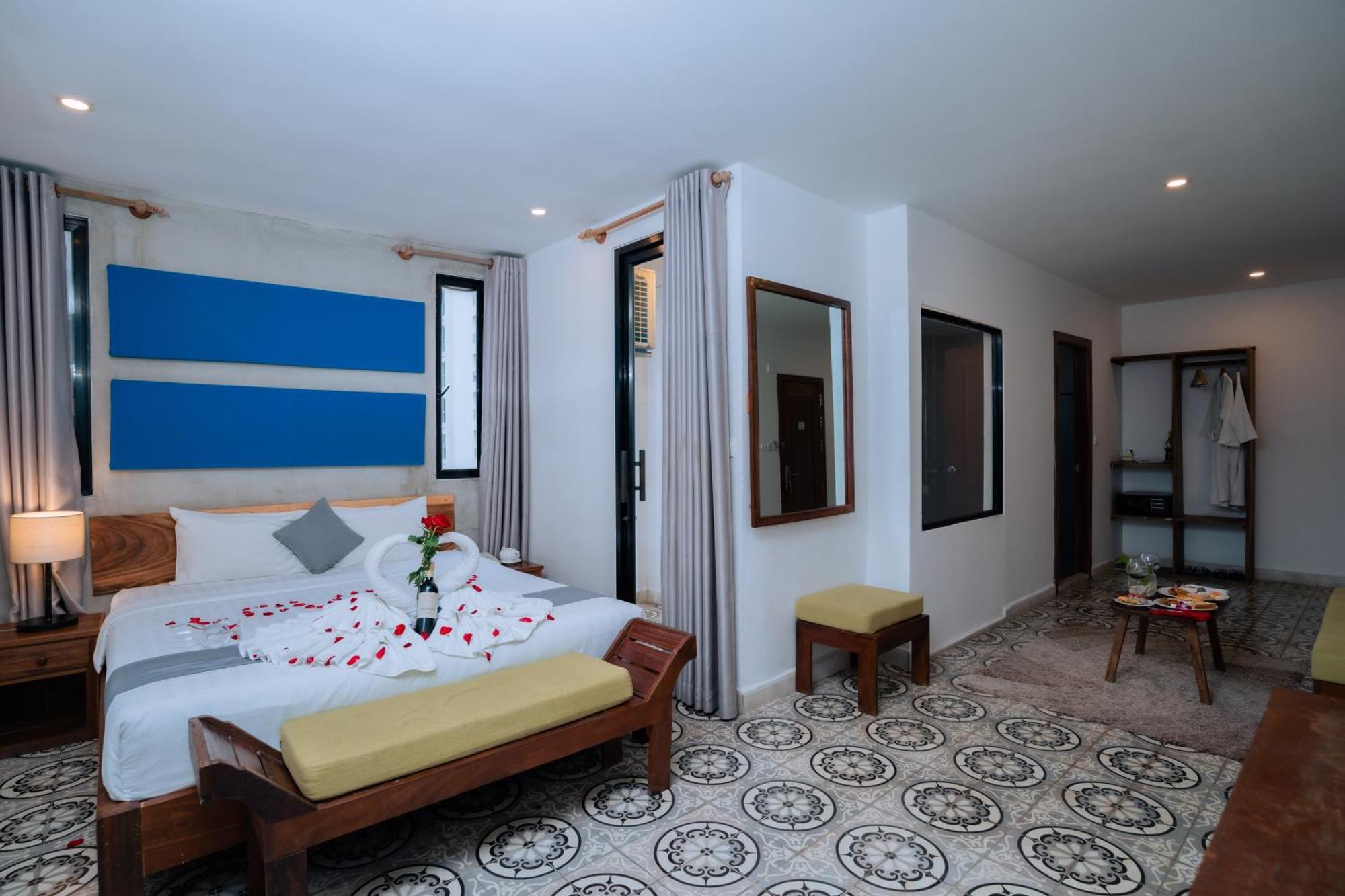 Home Chic Hotel Пном Пен Екстериор снимка