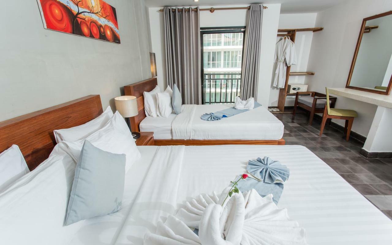 Home Chic Hotel Пном Пен Екстериор снимка